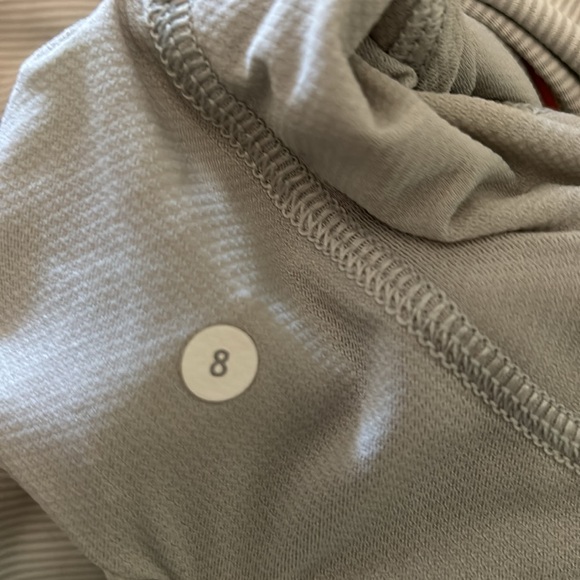 Lululemon Run Wild 1/2 Zip Pullover 6 Stripe thumb holes mock neck - Picture 9 of 9